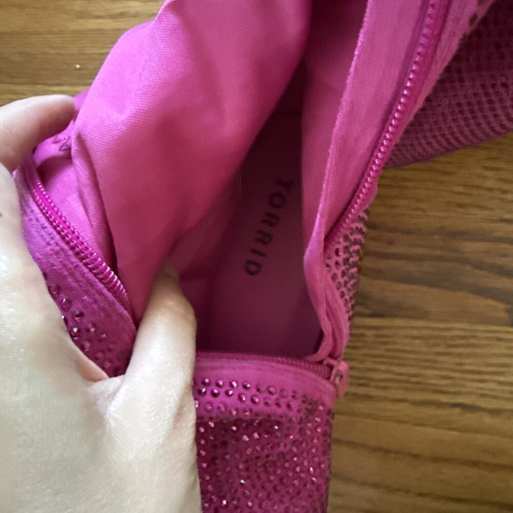 Torrid 9,5WW Wide Sexy Hot Pink Rhinestone Studded Slouchy 3.5" Heel Knee Boots - Picture 13 of 13